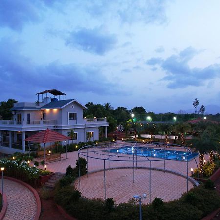 Ekostay Gold Palm Estate I Cricket Turf I Rain Dance I 2 Acre Property Karjat Zewnętrze zdjęcie