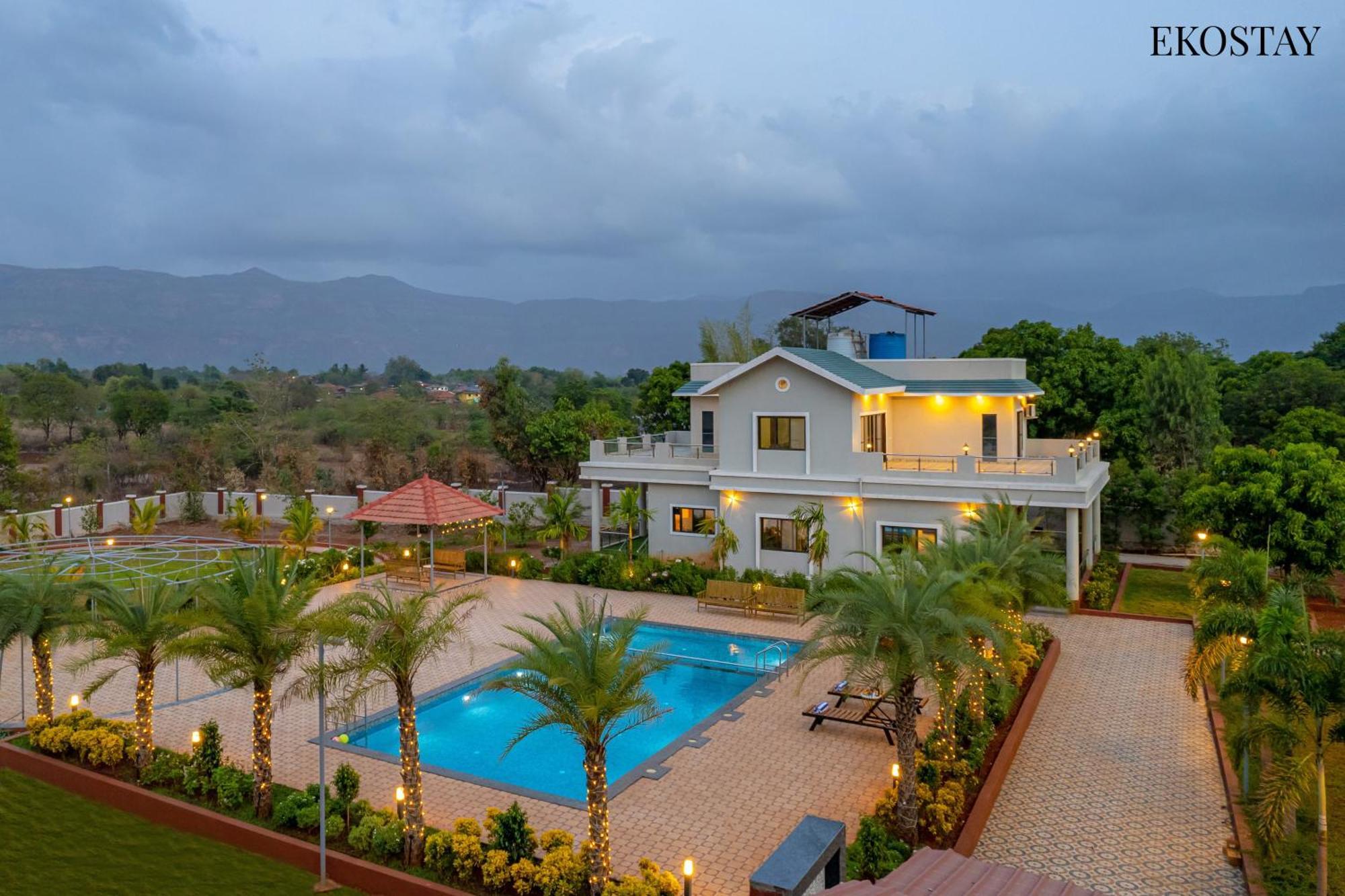 Ekostay Gold Palm Estate I Cricket Turf I Rain Dance I 2 Acre Property Karjat Zewnętrze zdjęcie