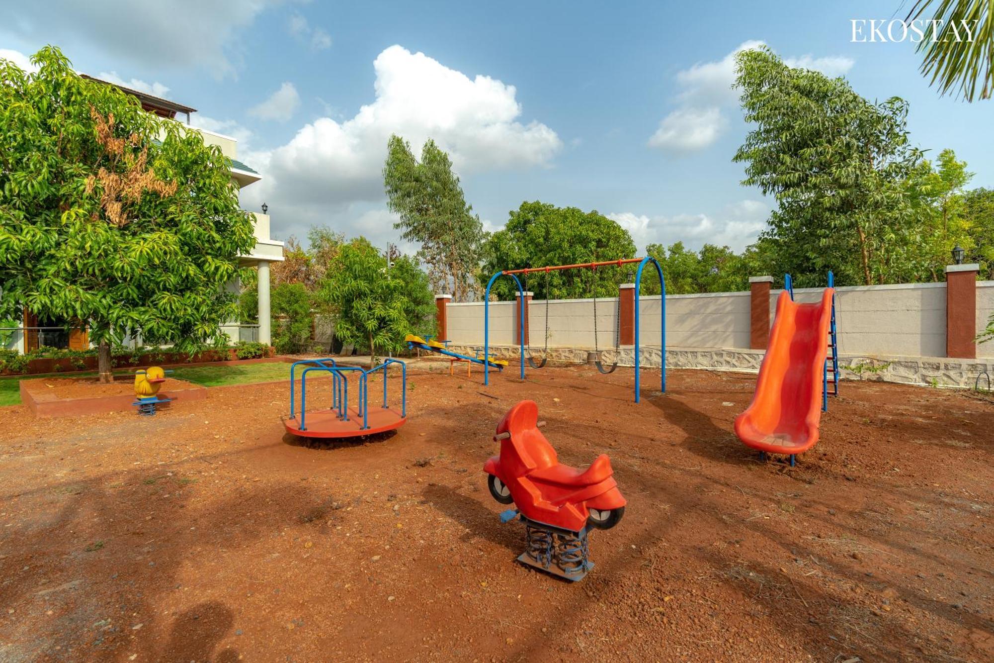 Ekostay Gold Palm Estate I Cricket Turf I Rain Dance I 2 Acre Property Karjat Zewnętrze zdjęcie