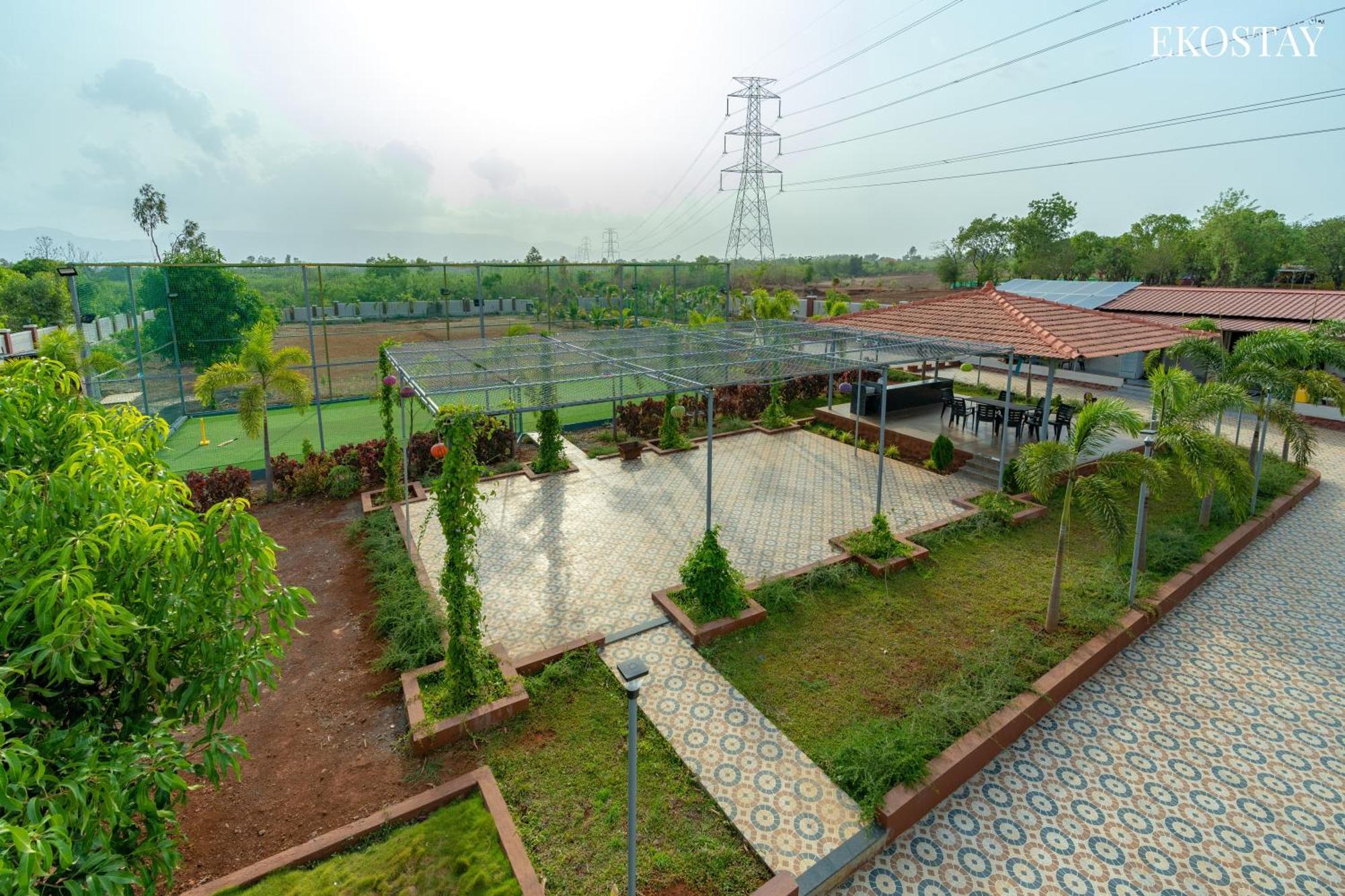 Ekostay Gold Palm Estate I Cricket Turf I Rain Dance I 2 Acre Property Karjat Zewnętrze zdjęcie
