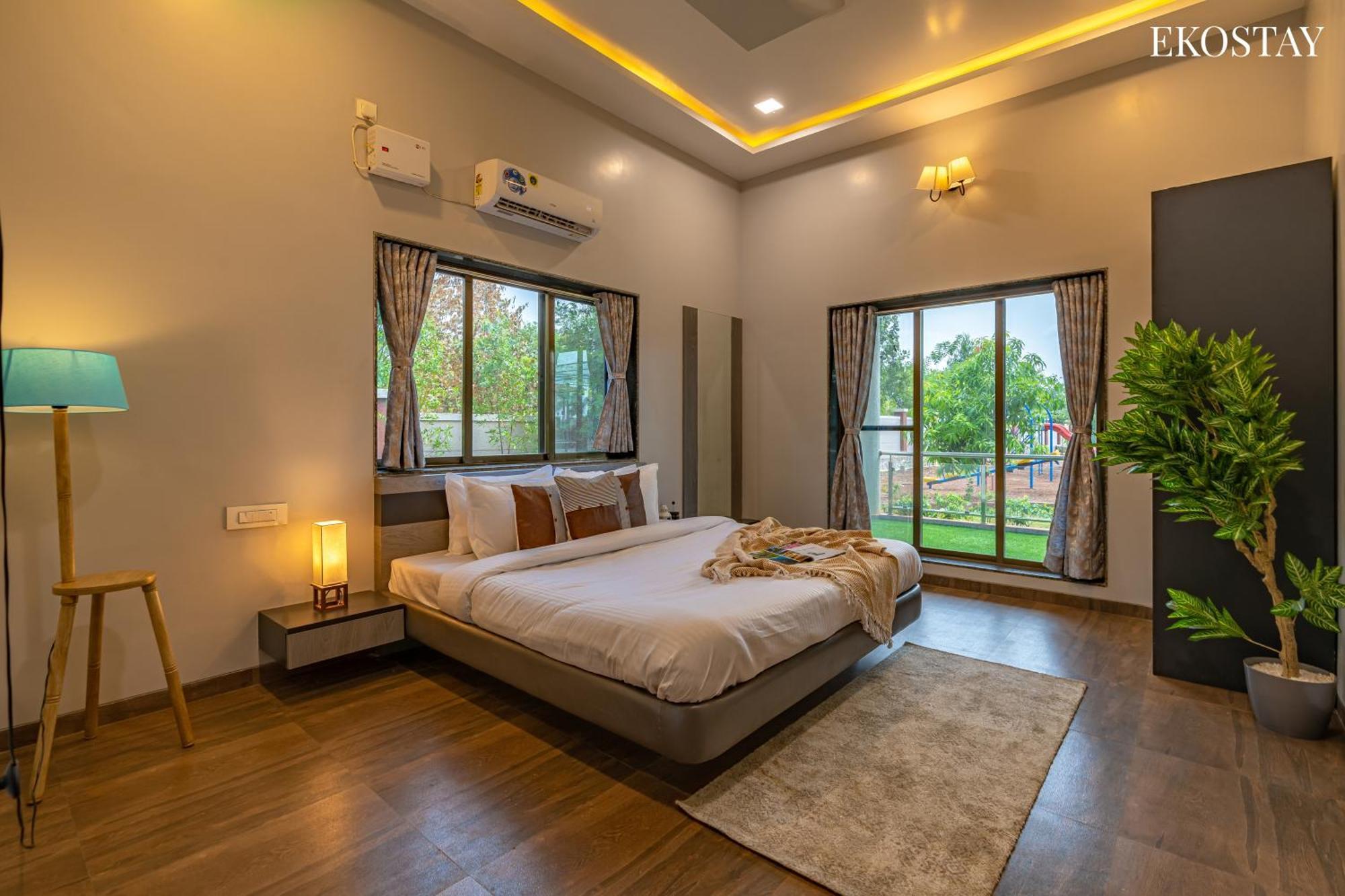 Ekostay Gold Palm Estate I Cricket Turf I Rain Dance I 2 Acre Property Karjat Zewnętrze zdjęcie