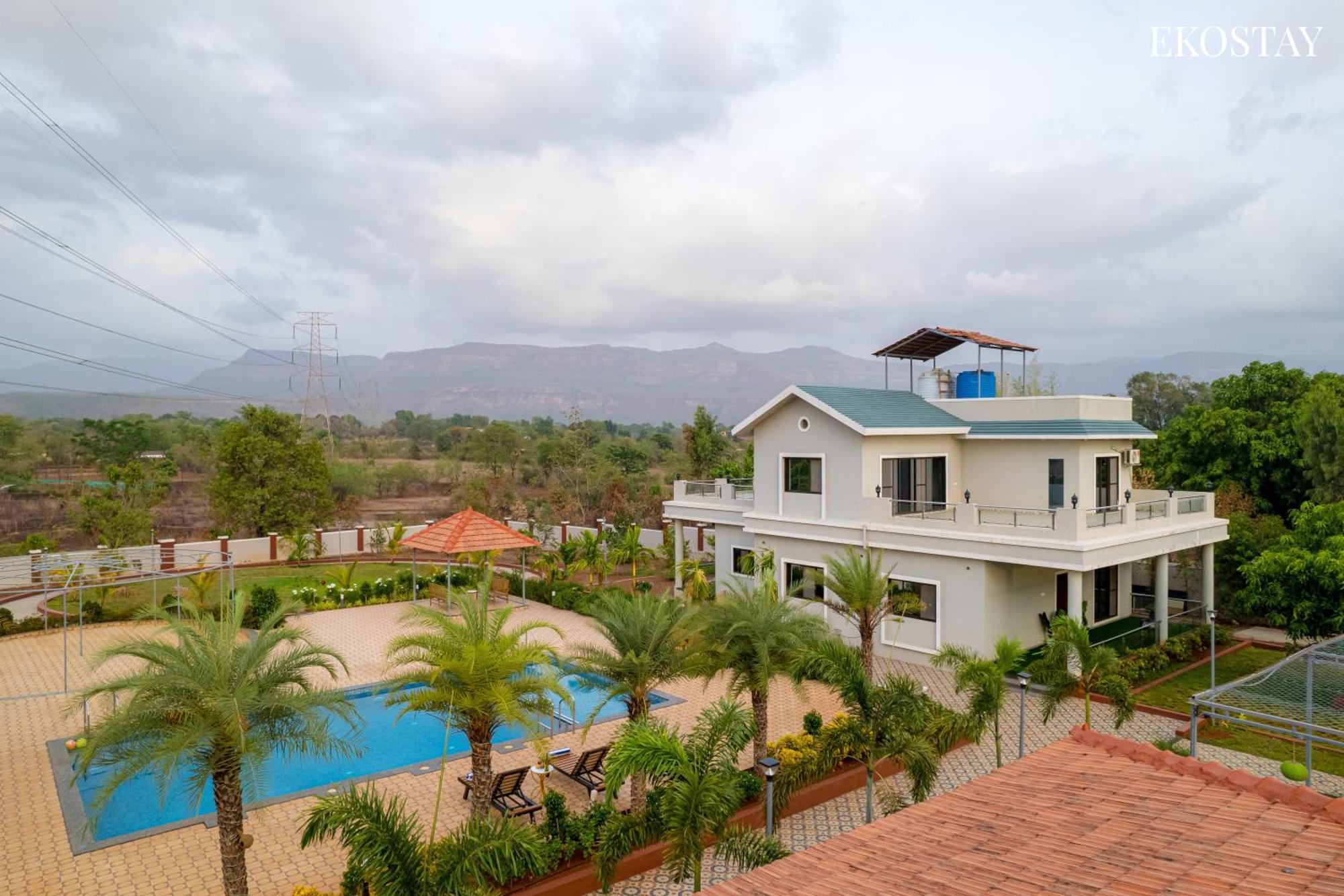 Ekostay Gold Palm Estate I Cricket Turf I Rain Dance I 2 Acre Property Karjat Zewnętrze zdjęcie
